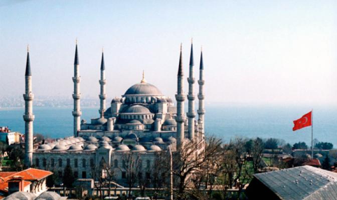 Что посмотреть в Стамбуле – лучшие достопримечательностей города Главная площадь стамбула
